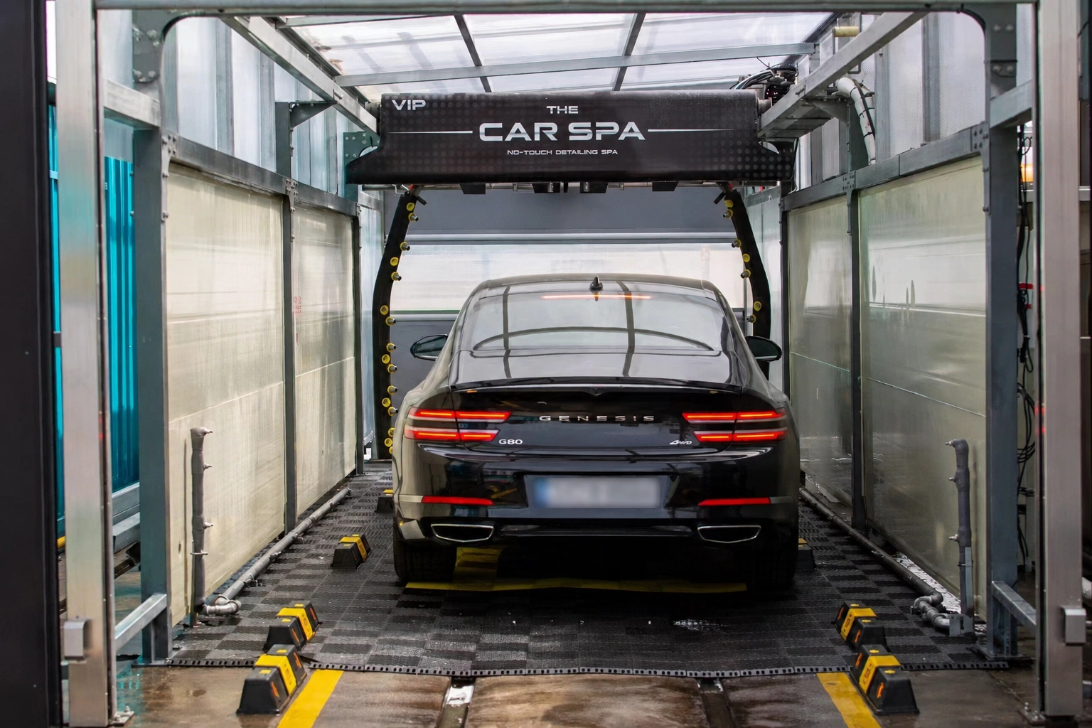 Automatic vehicle wash systems